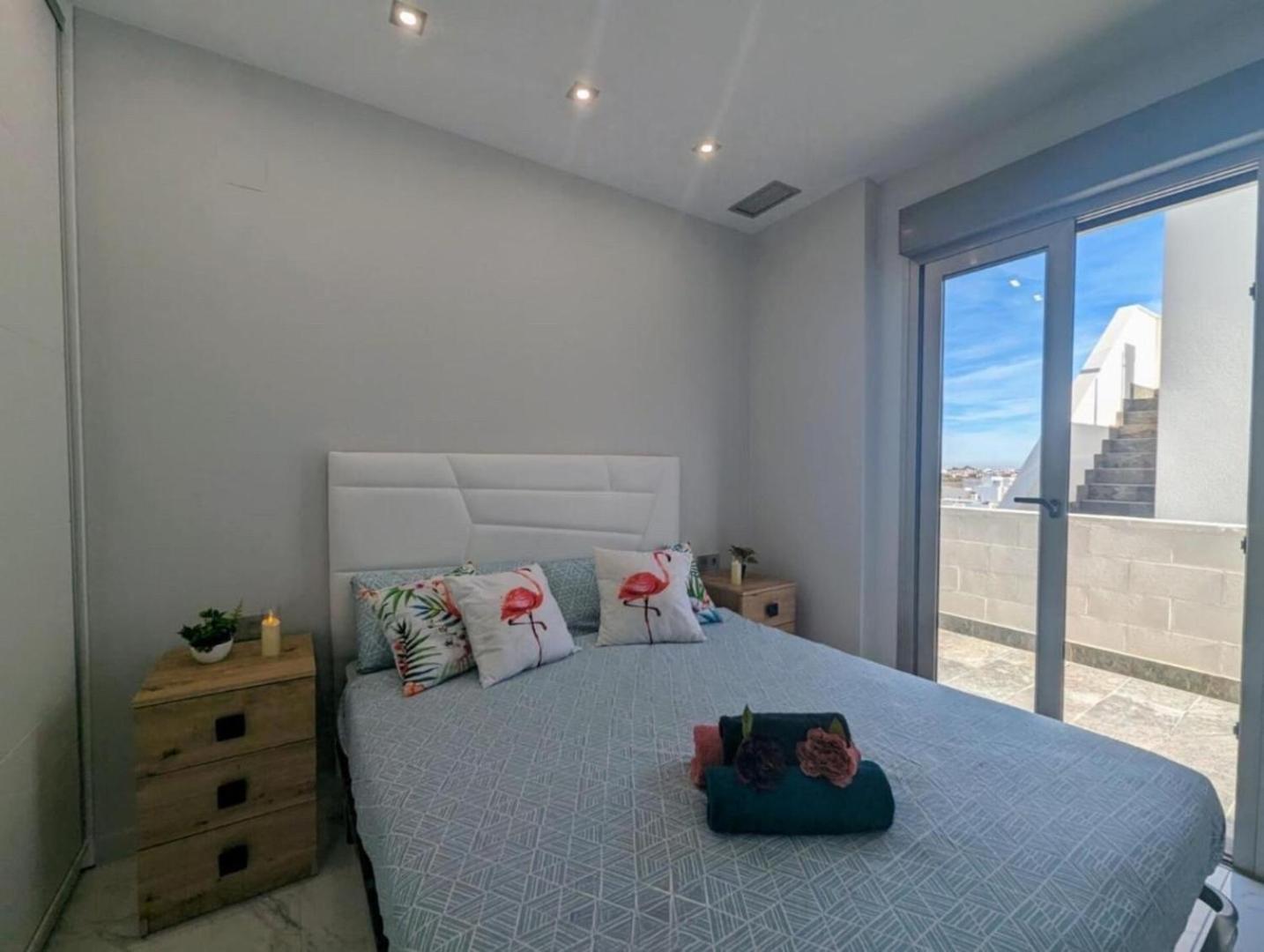 Fee4Me Villa, Pool, Roofterrace & Relax Alicante Eksteriør bilde